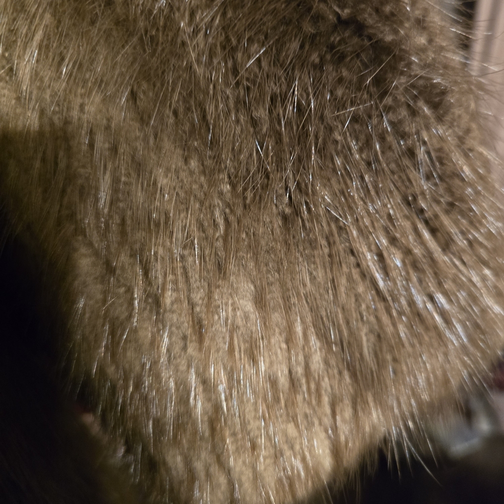 Men's Brown Fur Coat - Picture 6 of 9